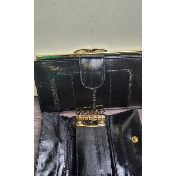 Vintage EEL Skin Wallet w/Checkbook slot and key holder, Kiss closure - Picture 7 of 11